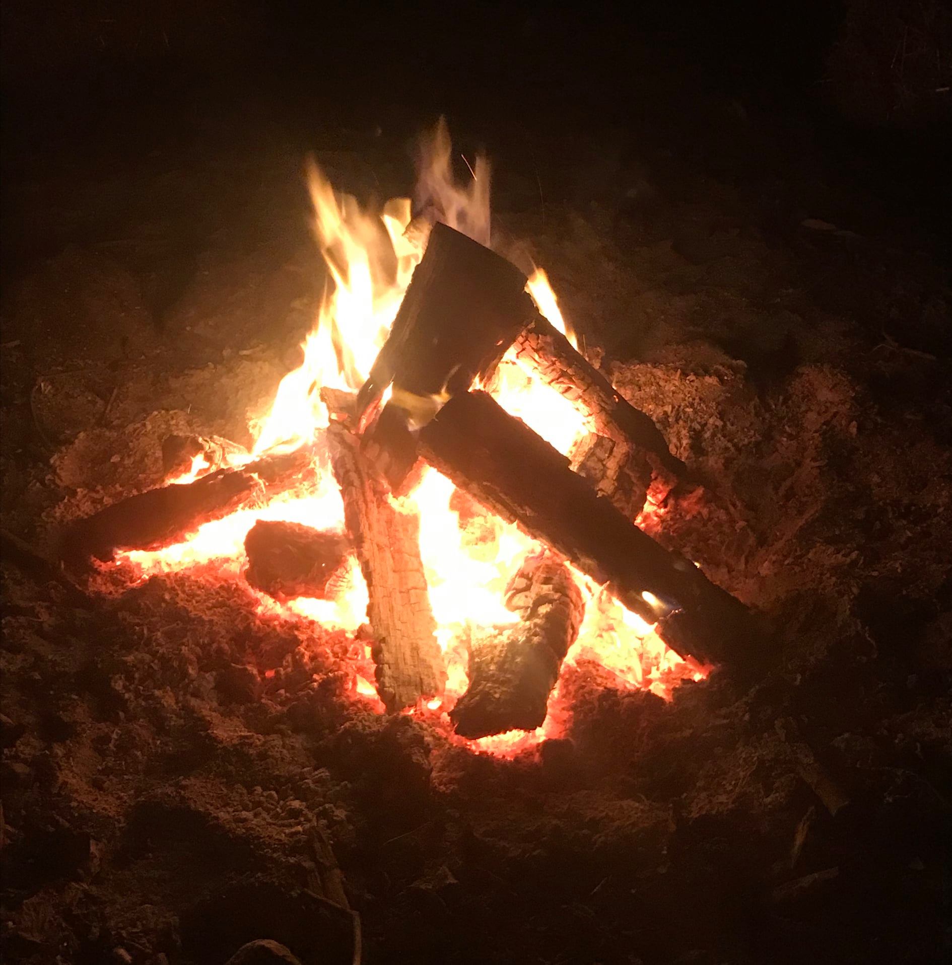 CampFire
